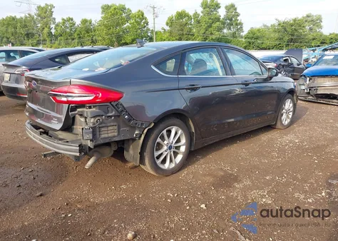 2020 Ford Fusion Hybrid Se z USA, uszkodzony, nr VIN 3FA6P0LUXLR219515